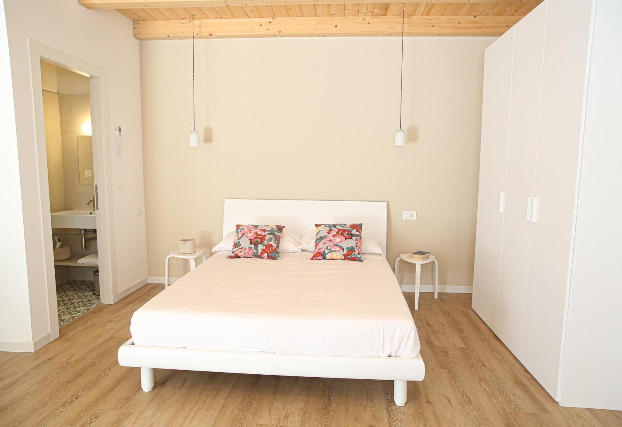 Aloe Comfort Rooms Пескара Екстер'єр фото