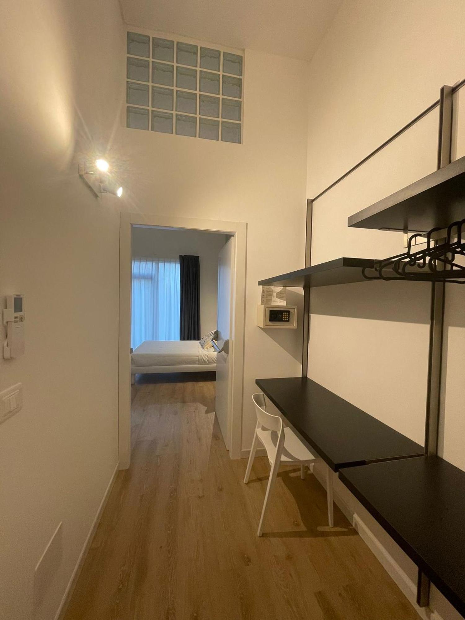 Aloe Comfort Rooms Пескара Екстер'єр фото